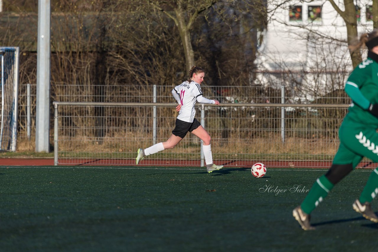 Bild 183 - Frauen SG Holstein Sued - SV Gruenweiss-Siebenbaeumen : Ergebnis: 0:2